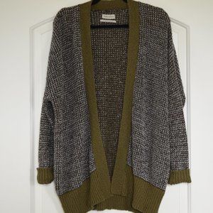 Urban Outfitters - Knitted Cardigan